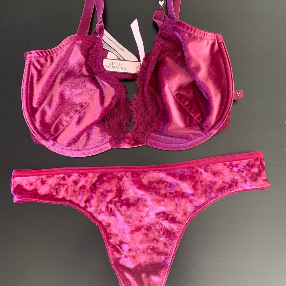 Victoria's Secret Demi Bra Burgundy Size 34DDD & Thong Size L🆕Underwire Velvet